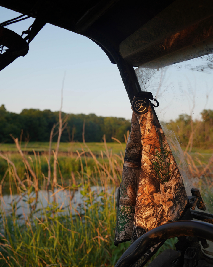 REALTREE MAGNETIC GOLF TOWEL