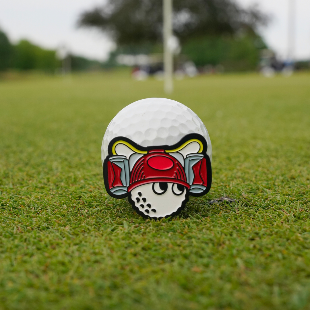 Weekender Ball Marker with Ball